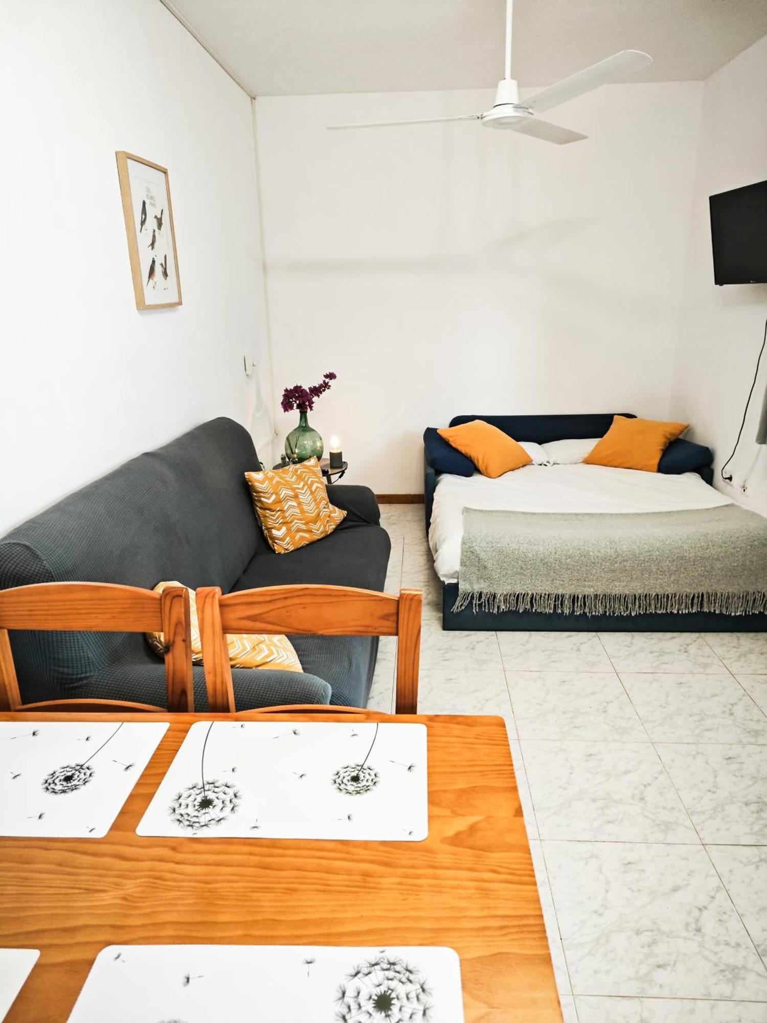 El Penell Apartament Llevant Vilamaniscle エクステリア 写真